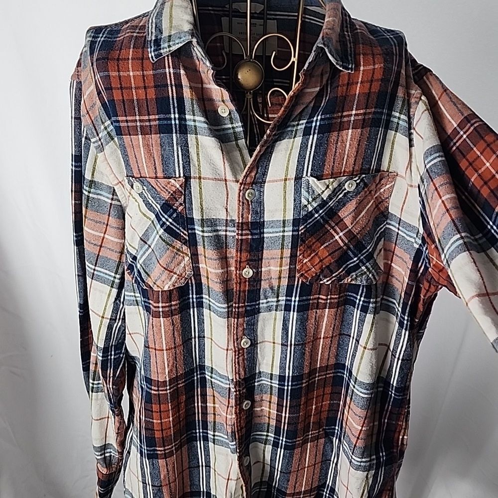 Classic Red Flannel Button Up Shirt Size M - Picture 3 of 6